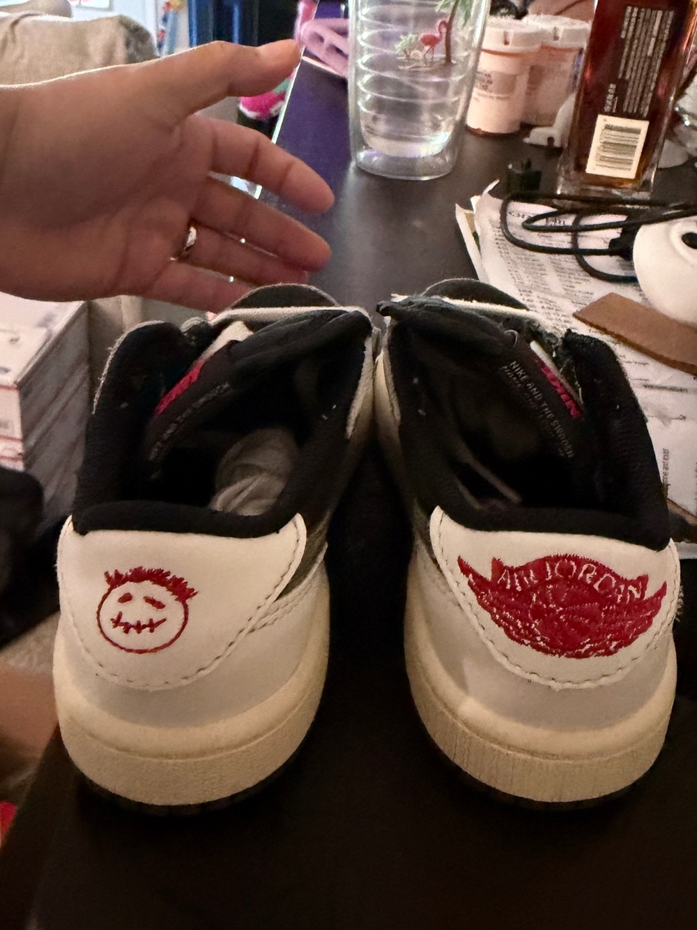 Jordan Kids Travis Scott Low-Top Sneakers in White, Black & Olive (used 3 times) - Picture 5 of 5